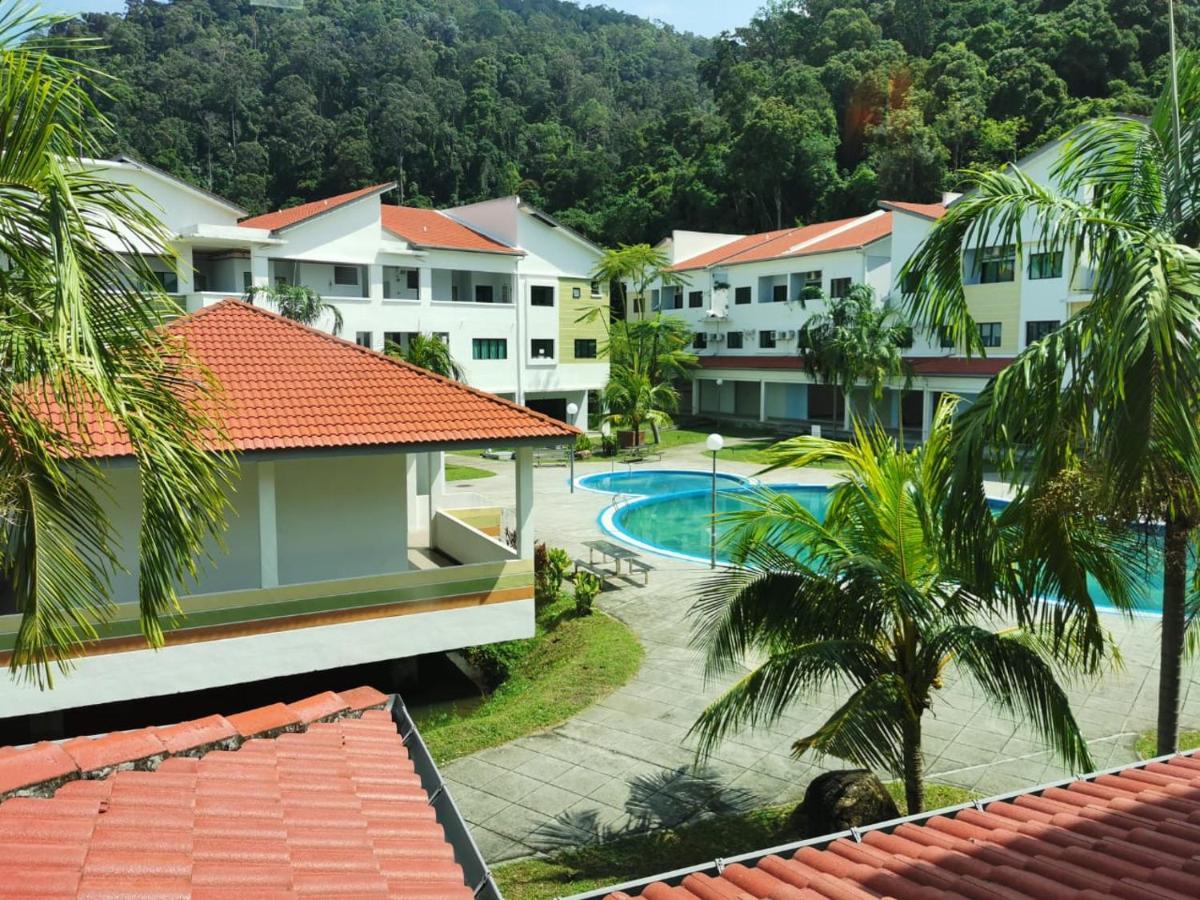 C 13 Lot 10 Pangkor Leisure Beach Studio Pekan Pangkor Dış mekan fotoğraf